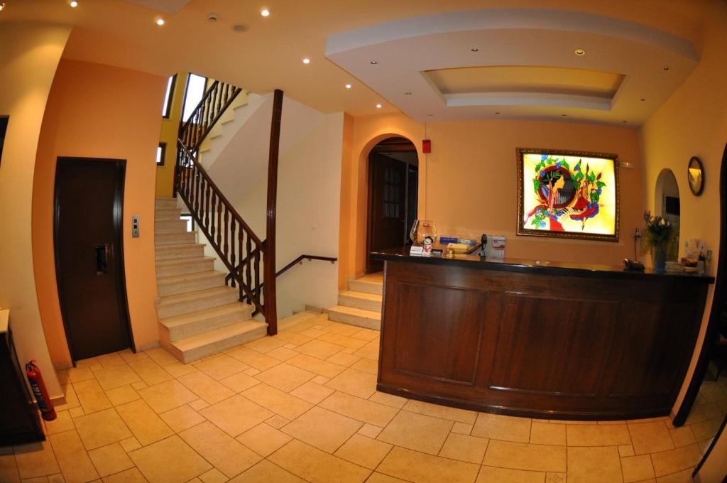 Hotel Chris Athens Exterior photo
